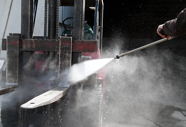 Best Parking Lot and Garage Cleaning  in Central Falls, RI